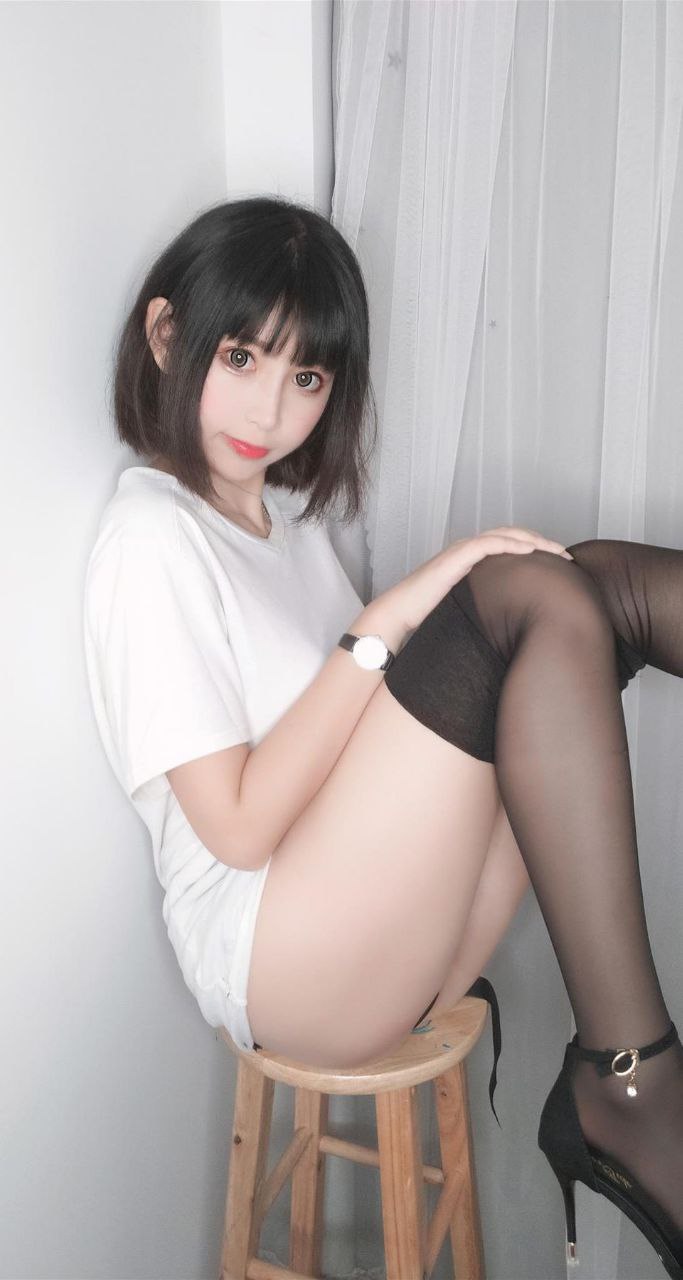 吻胸摸屁股激烈视频床震播放免费