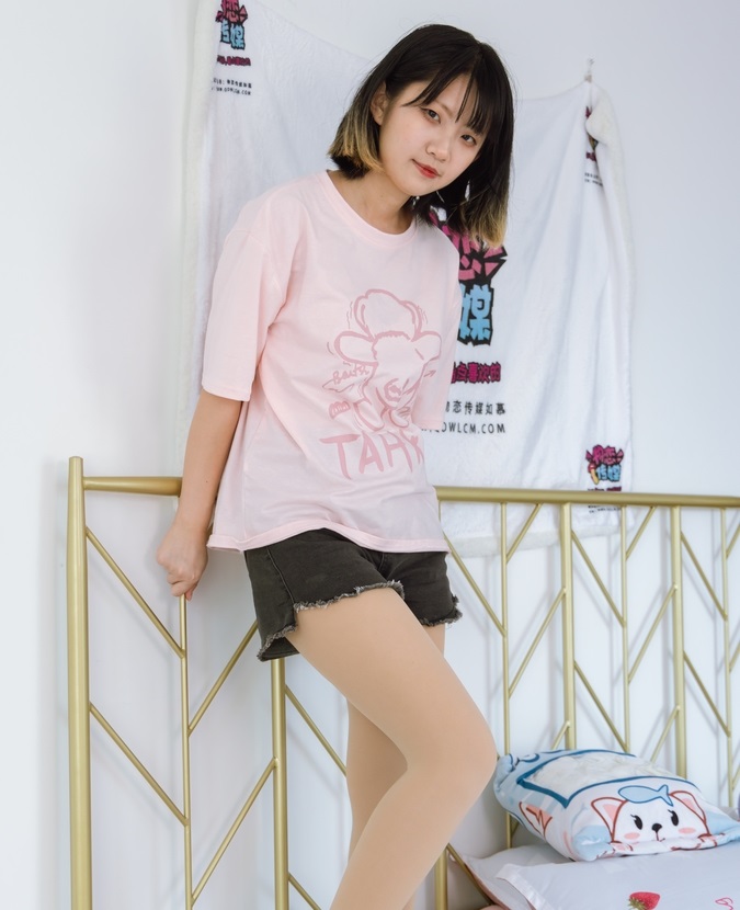  国产精品69白浆在线观看免费,精品少妇人妻AV无码专区偷人,亚洲AV色情成人www,国产乱子伦三级在线播放